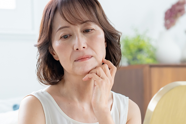 明石でほうれい線のお悩みに対応するすぎおか鍼灸接骨院の美容鍼